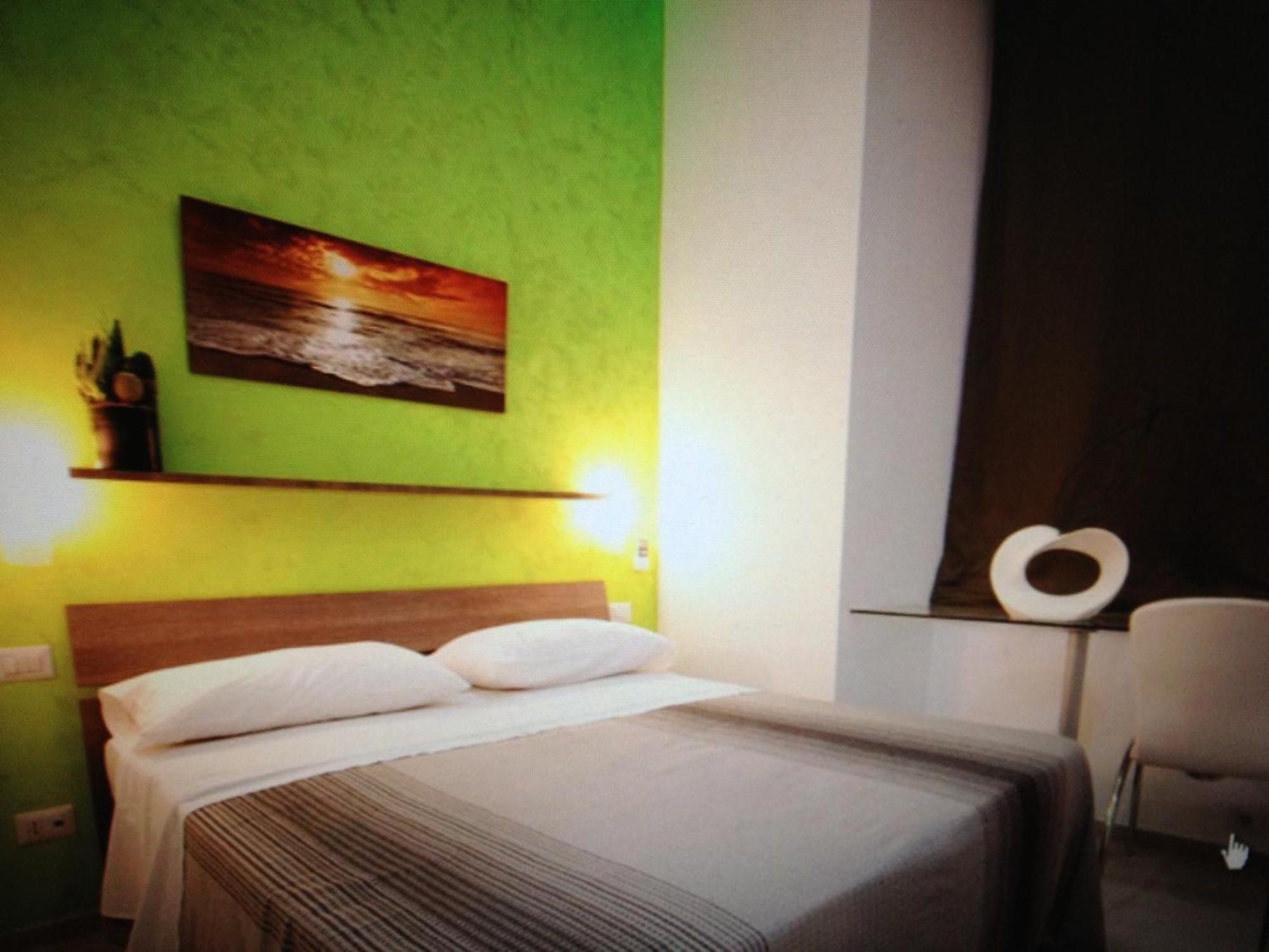 Hotel Mergellina 3*