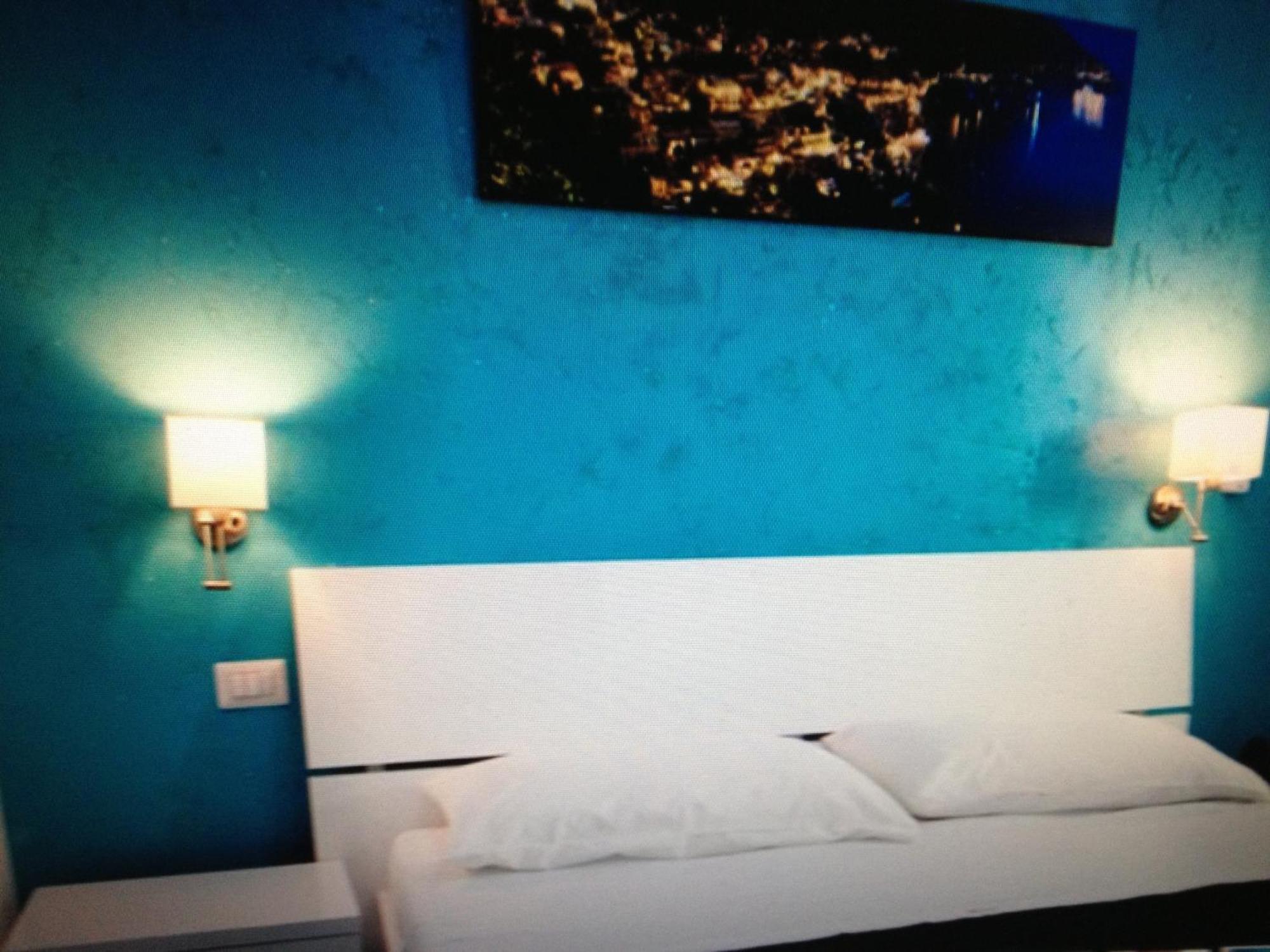 Mergellina 3*